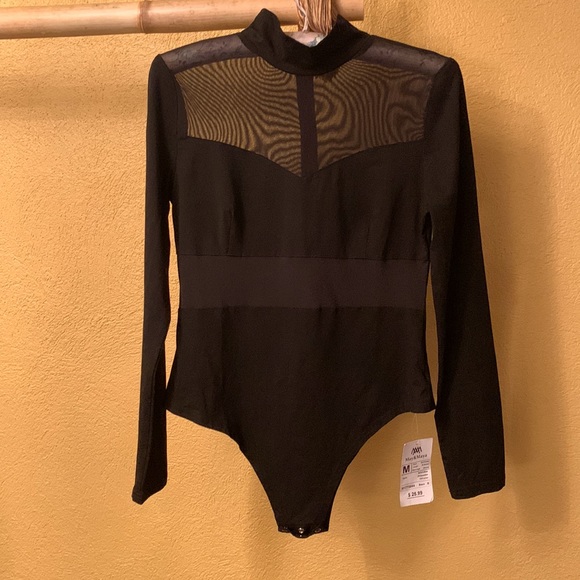 Body Suit with Mesh Panels, Size Medium, NWT - Picture 1 of 5